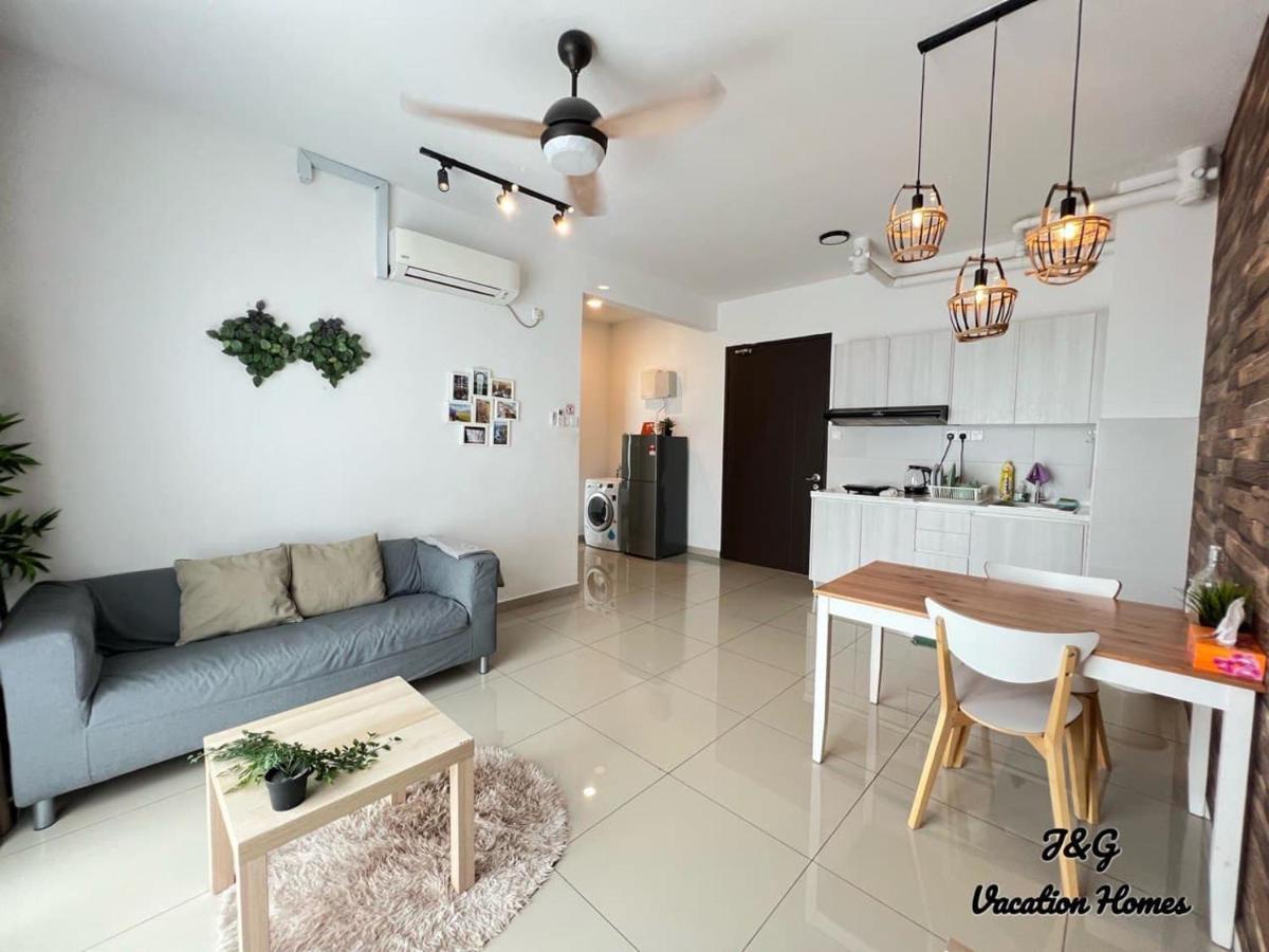 The Garden By J&G Vacation Homes Skudai Exteriör bild